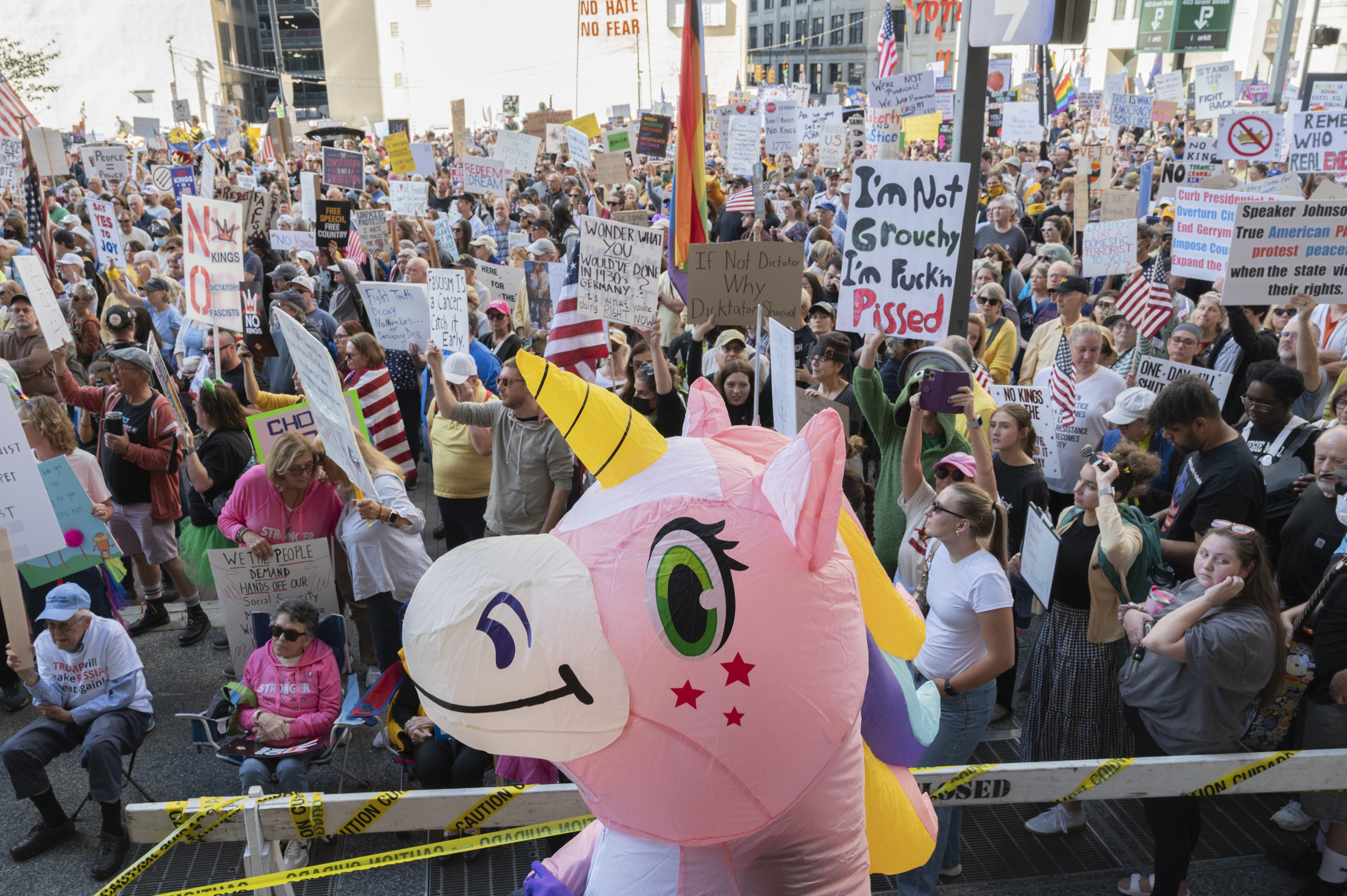 No Kings Protests Draw Thousands In The Pittsburgh Area Pittsburgh no-kings-protests-draw-thousands-in-the-pittsburgh-area-pittsburgh